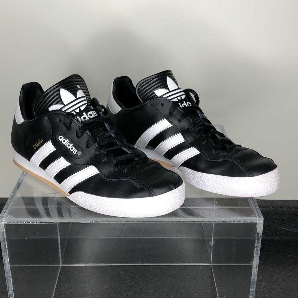Adidas Super Samba - mens 9- excellent condition.